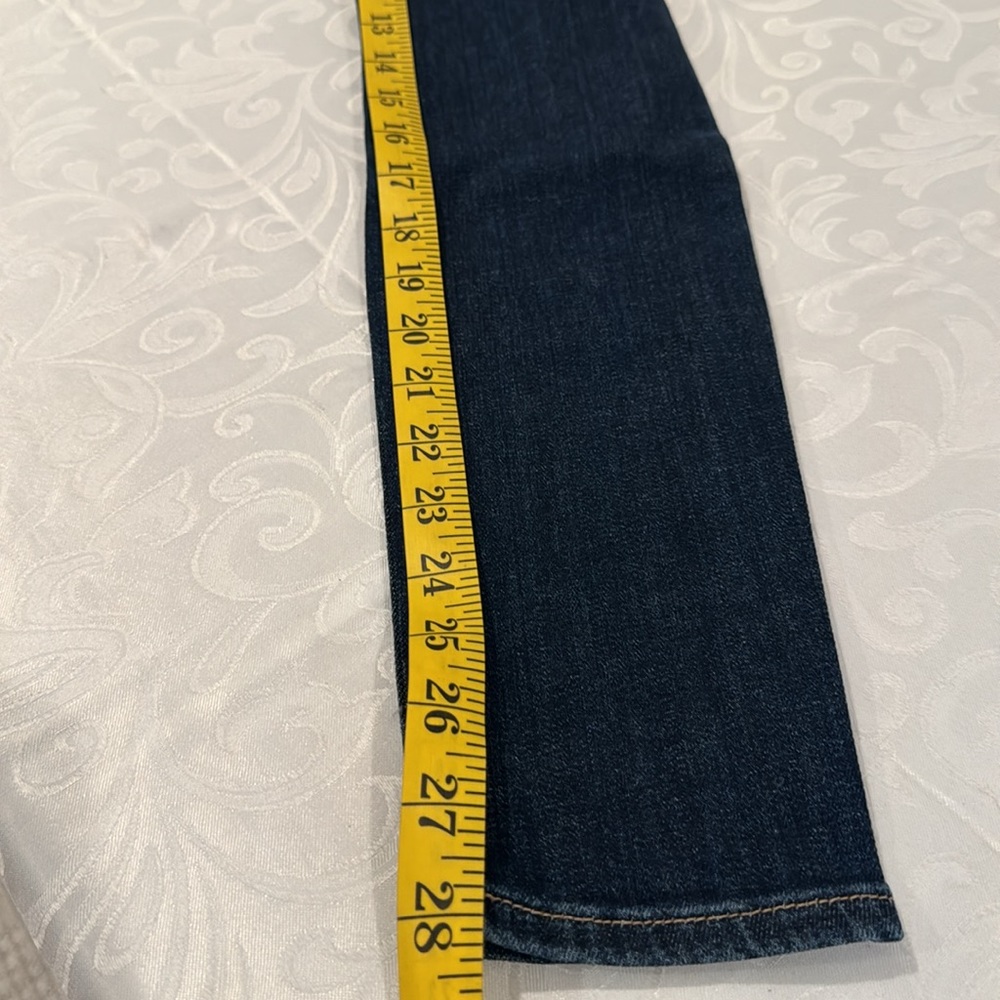 🎉HP🎉Hudson Jeans Natalie Mid-Rise Super Skinny Jeans. - Picture 11 of 11